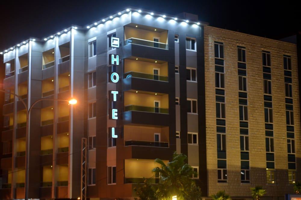 Tilal Almadina Hotel & Suites Amman Eksteriør bilde