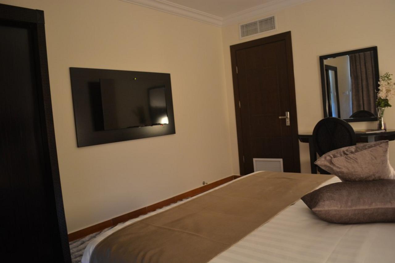 Tilal Almadina Hotel & Suites Amman Eksteriør bilde