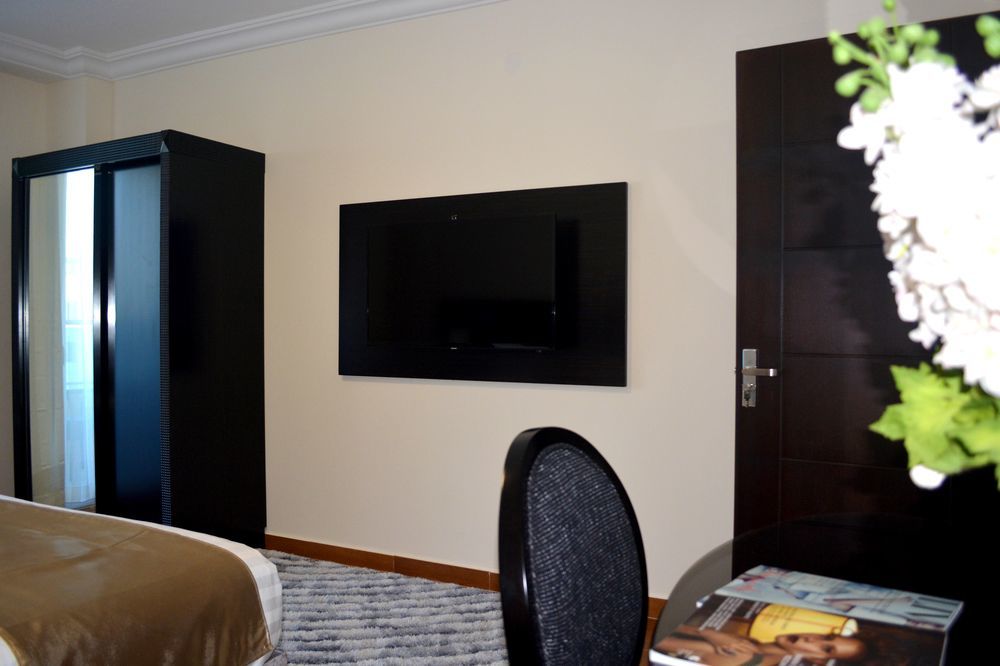Tilal Almadina Hotel & Suites Amman Eksteriør bilde
