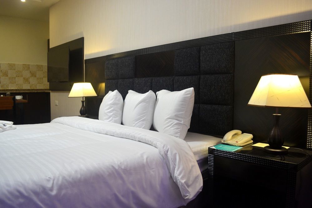 Tilal Almadina Hotel & Suites Amman Eksteriør bilde