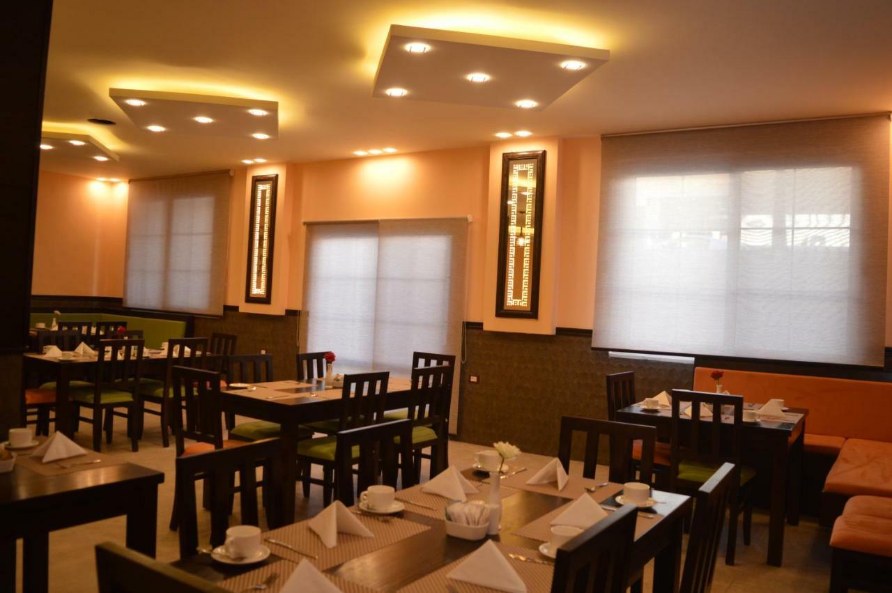 Tilal Almadina Hotel & Suites Amman Eksteriør bilde
