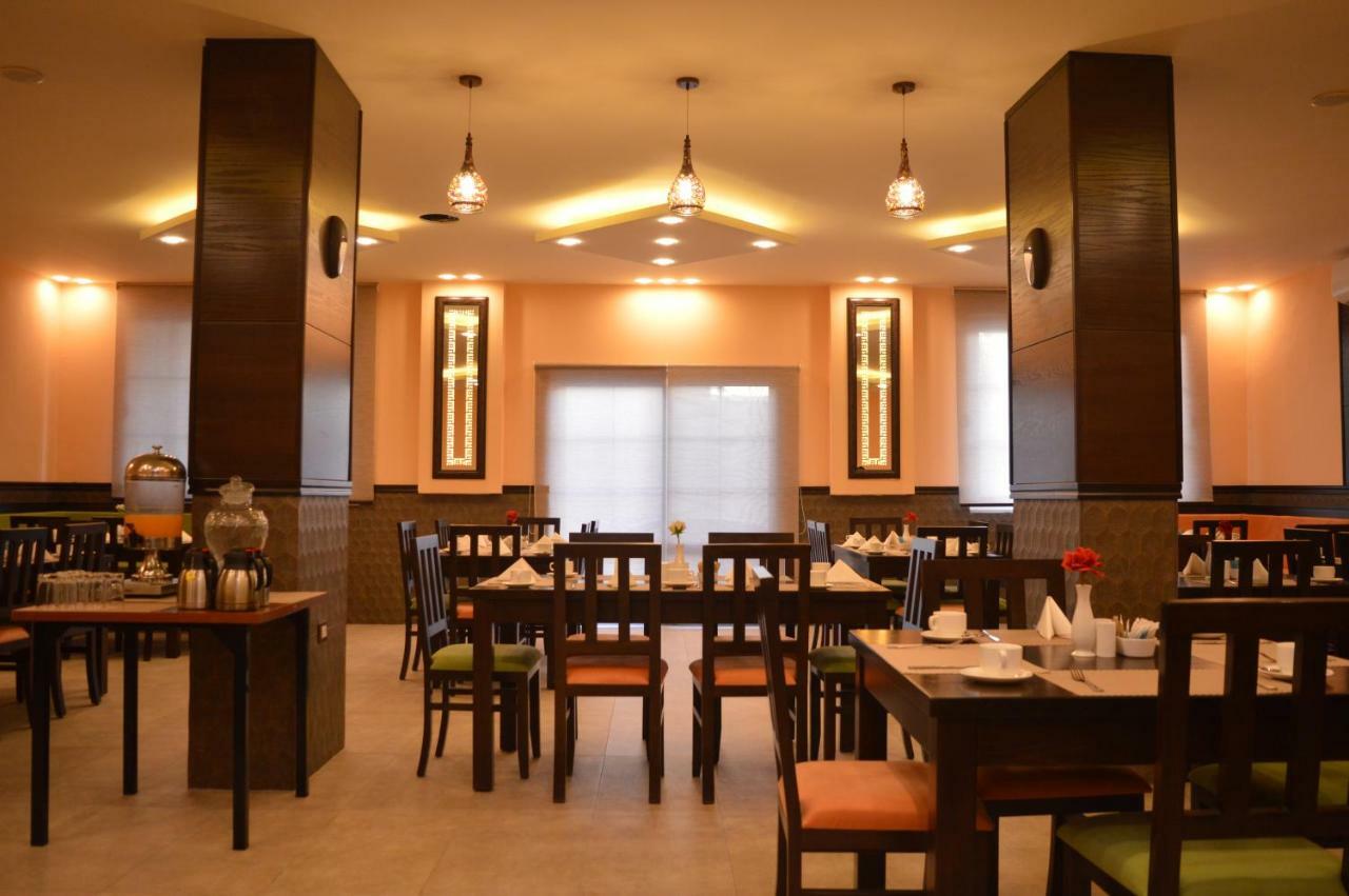 Tilal Almadina Hotel & Suites Amman Eksteriør bilde