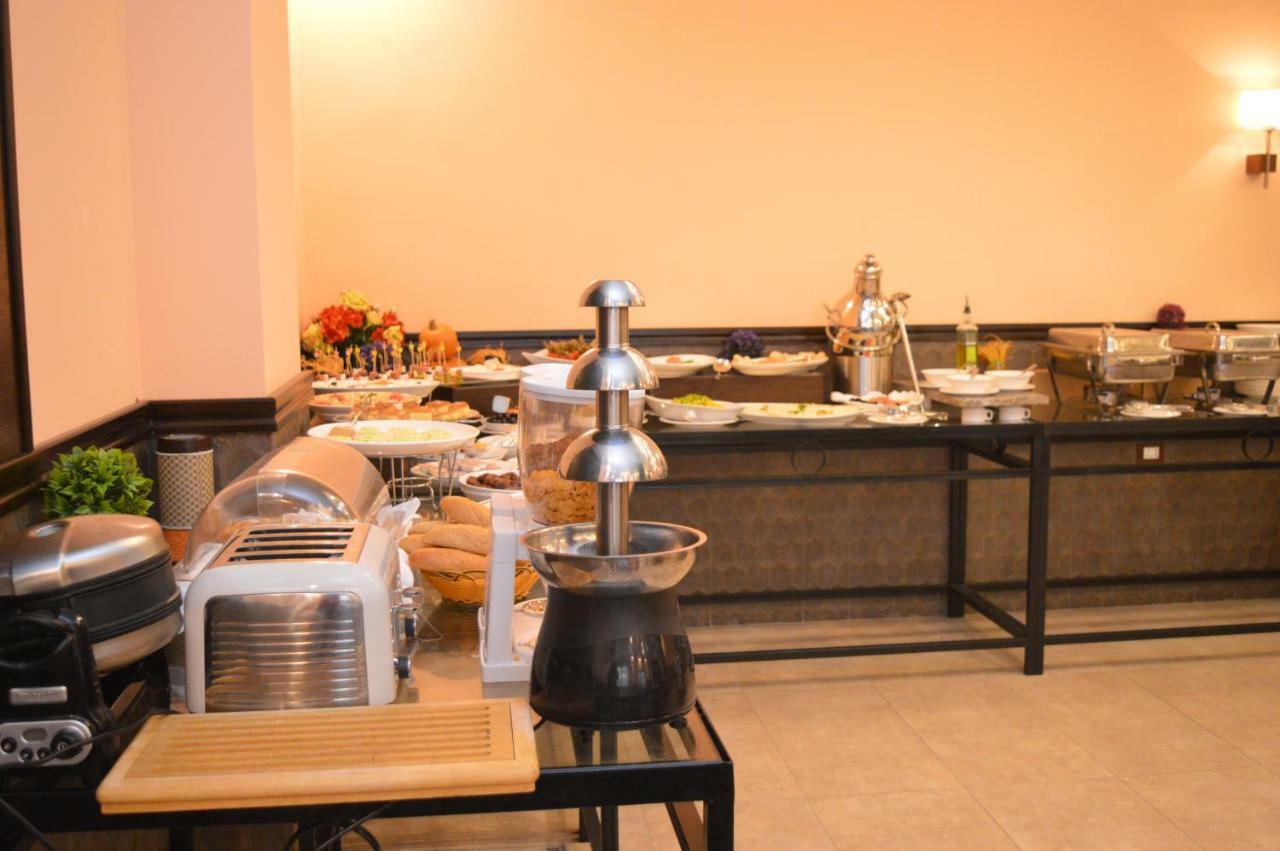 Tilal Almadina Hotel & Suites Amman Eksteriør bilde